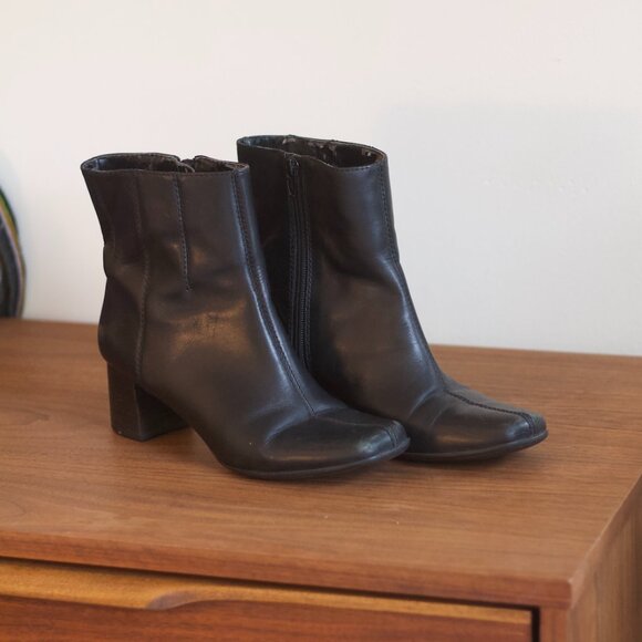 Nine West Women’s Square Toe Leather Ankle Boots - Picture 1 of 8